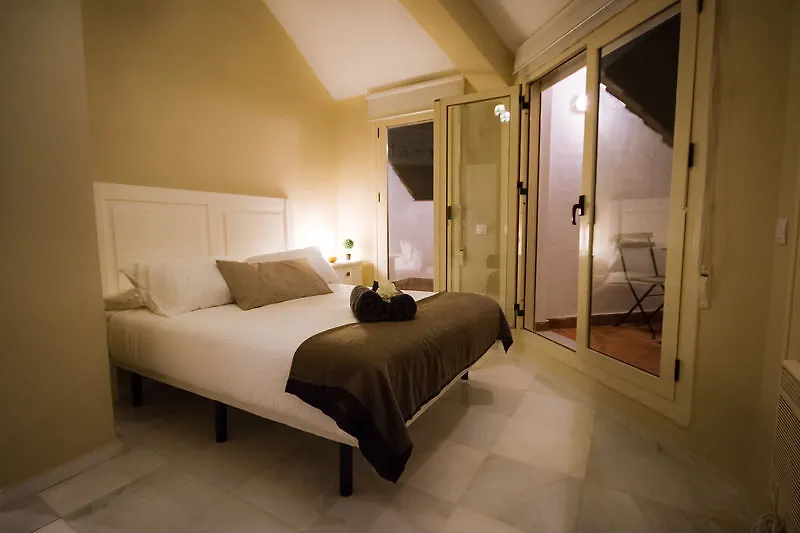 Hotel Holidays2Malaga Apartments