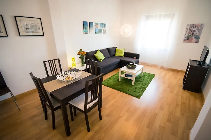 Holidays2Malaga Apartments