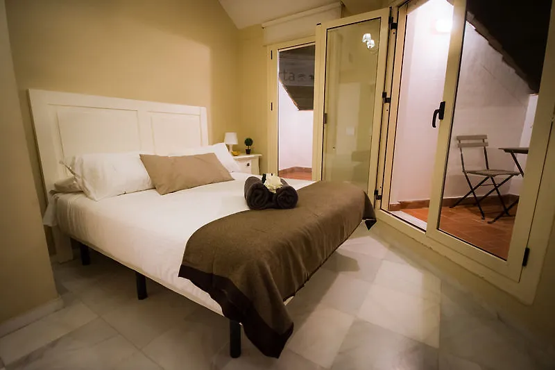 Hotel Holidays2Malaga Apartments