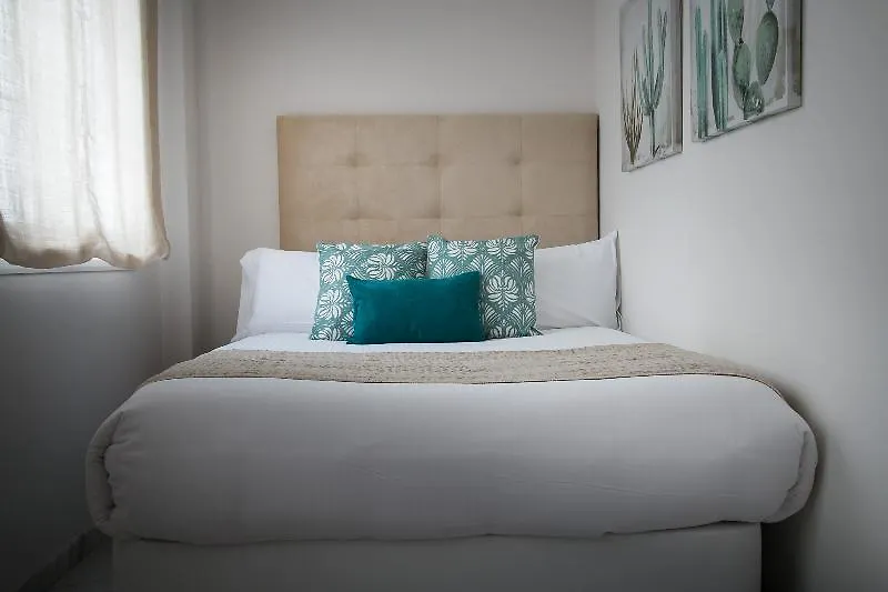 Hotel Holidays2Malaga Apartments