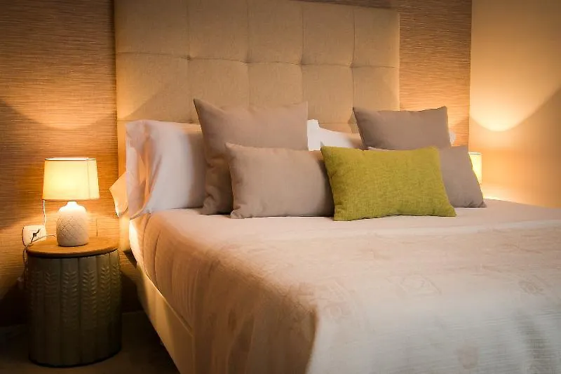 Holidays2Malaga Apartments 4*, Malaga