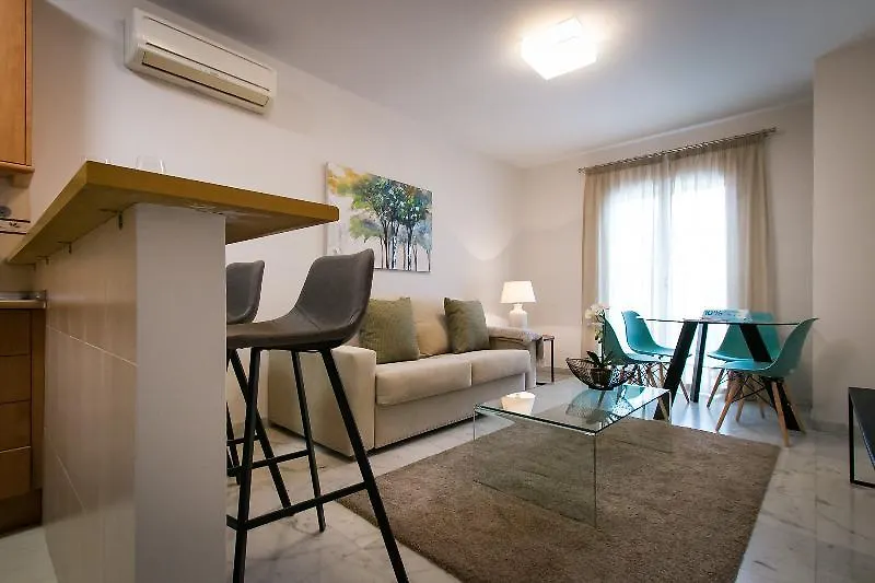 Holidays2Malaga Apartments Hotel