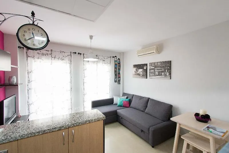 Hotel Holidays2Malaga Apartments